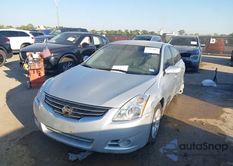 2010 Nissan Altima 2.5 S z USA, uszkodzony, nr VIN 1N4AL2AP1AN537232